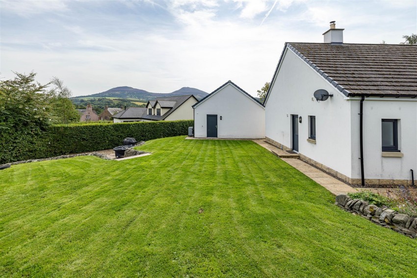 Images for Skirmish Hill, Lye Road, Darnick, Melrose