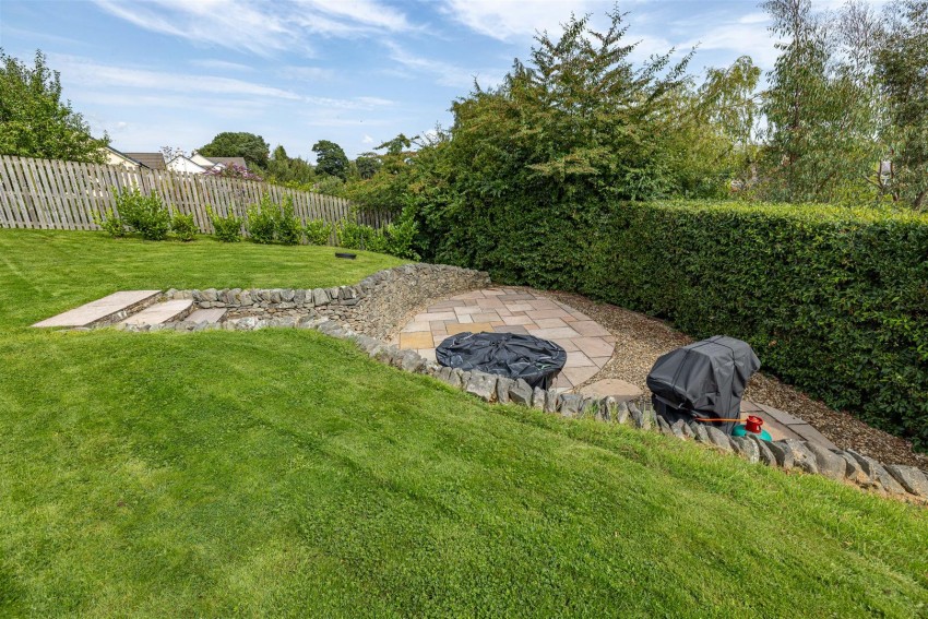 Images for Skirmish Hill, Lye Road, Darnick, Melrose