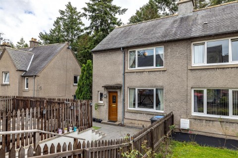 View Full Details for 45 Balmoral Avenue, Galashiels