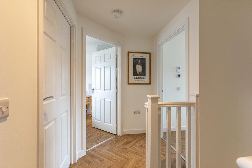 Images for 12 Smeaton Wynd, Edinburgh