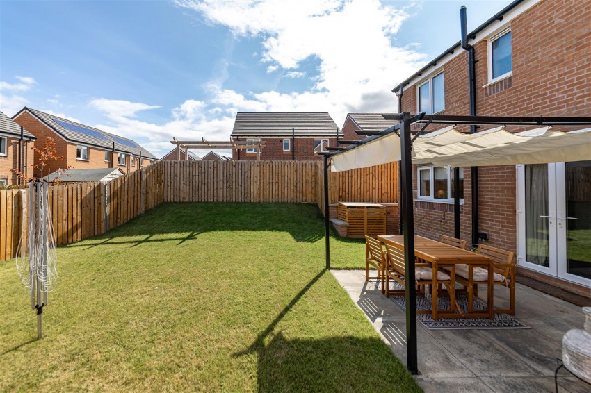 Images for 12 Smeaton Wynd, Edinburgh