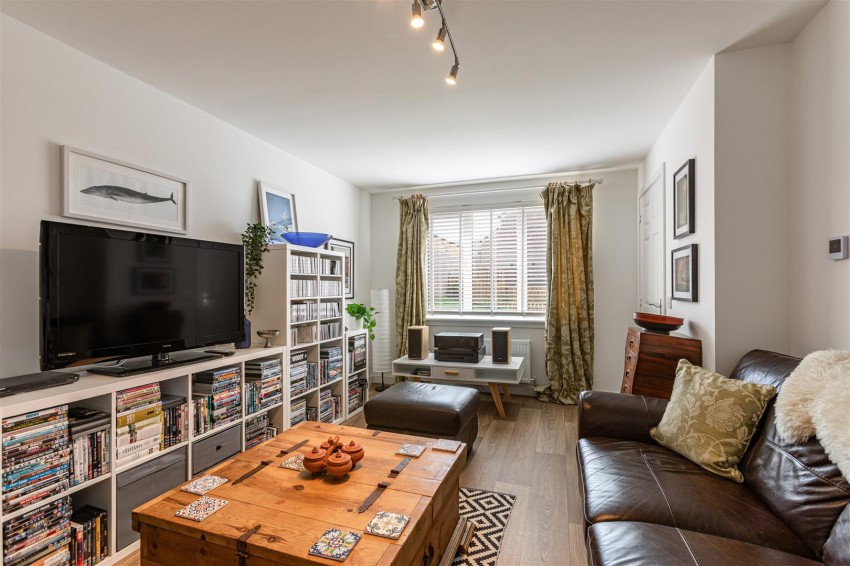 Images for 12 Smeaton Wynd, Edinburgh