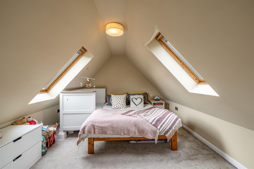 Images for 35 Earlston Road, Stow