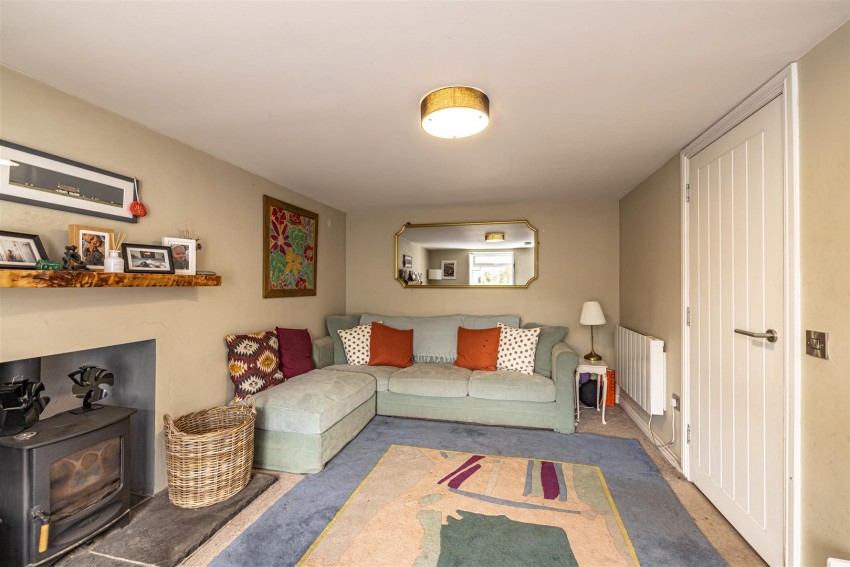 Images for 35 Earlston Road, Stow