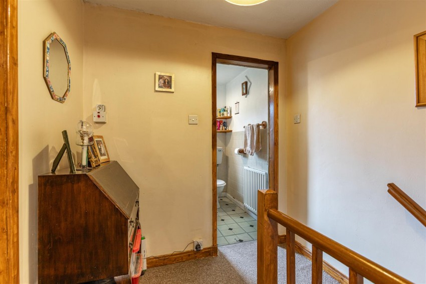 Images for 16 Morow Gardens, Melrose