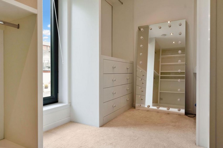Images for 1 Hillside Drive, Galashiels