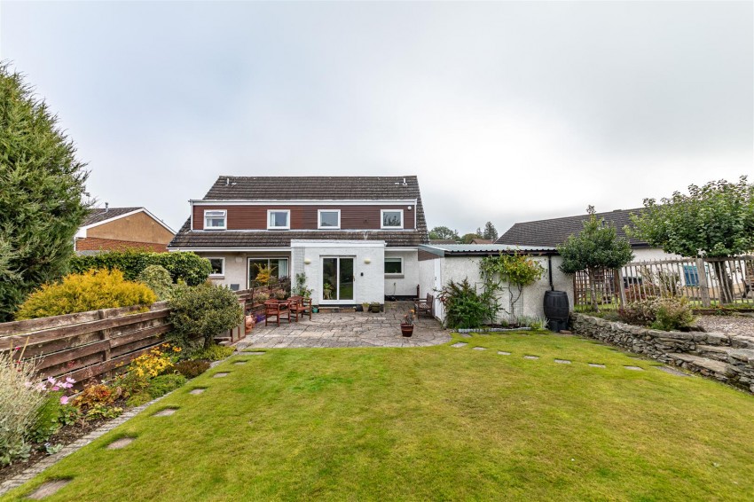 Images for 8 Shawpark Crescent, Selkirk