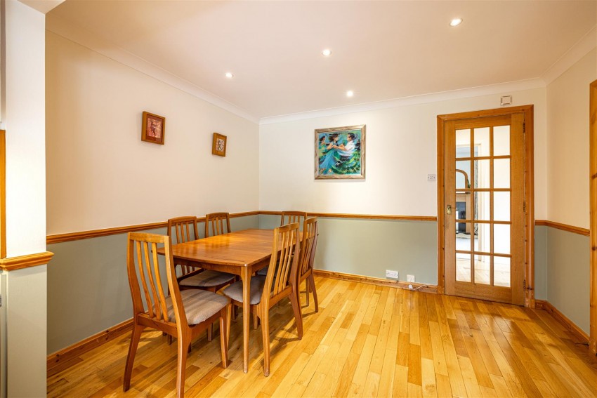 Images for 8 Shawpark Crescent, Selkirk