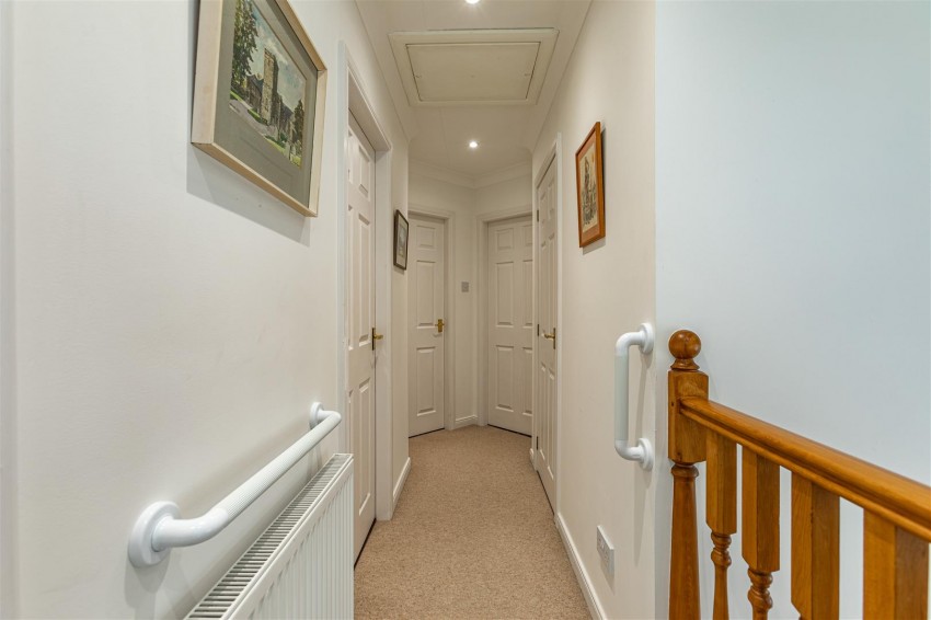 Images for 2 Waverley Gardens, Darnick, Melrose