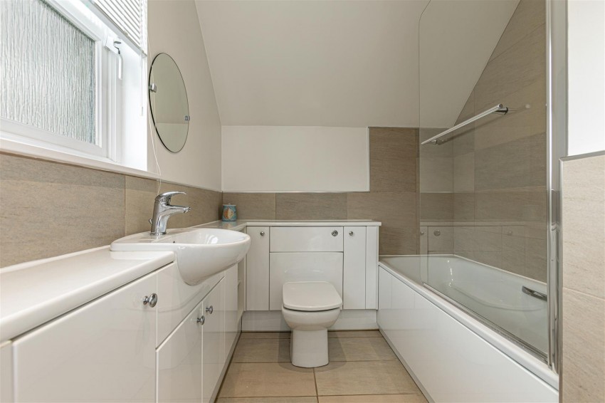 Images for 2 Waverley Gardens, Darnick, Melrose