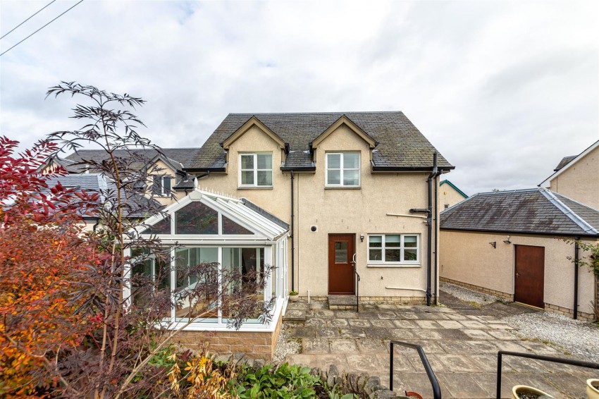 Images for 2 Waverley Gardens, Darnick, Melrose
