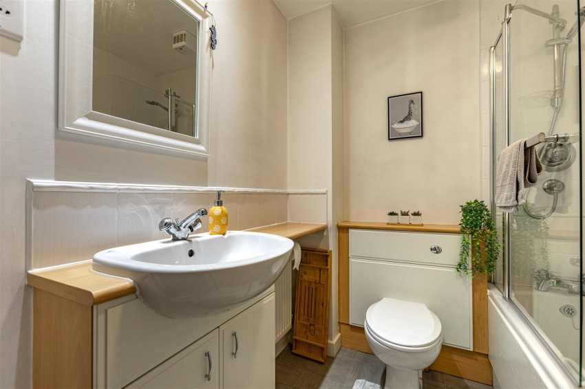 Images for 4-5 Weavers Linn, Tweedbank, Galashiels