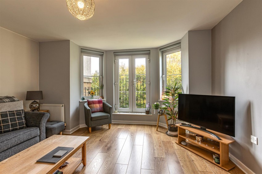 Images for 4-5 Weavers Linn, Tweedbank, Galashiels