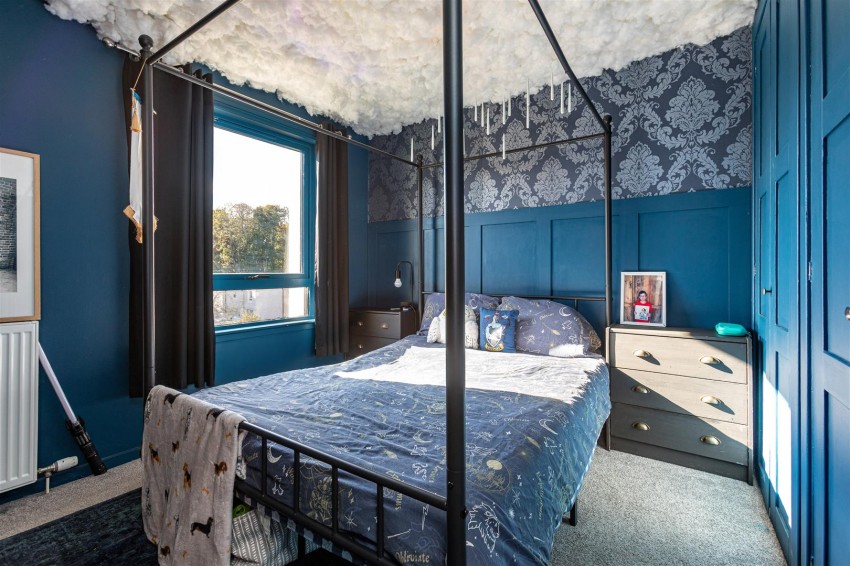 Images for 16 Stobshaw Place, Tweedbank, Galashiels