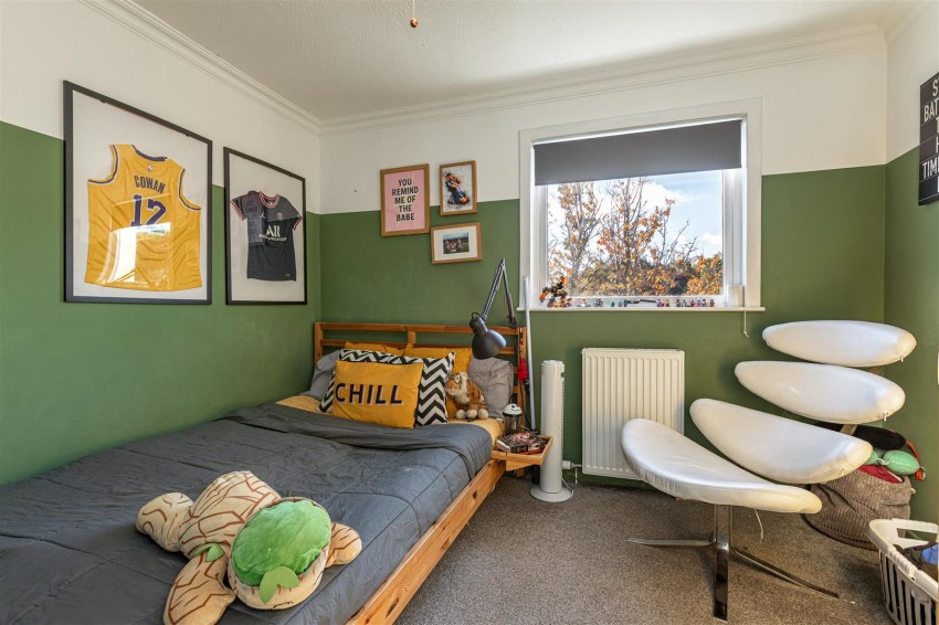 Images for 16 Stobshaw Place, Tweedbank, Galashiels