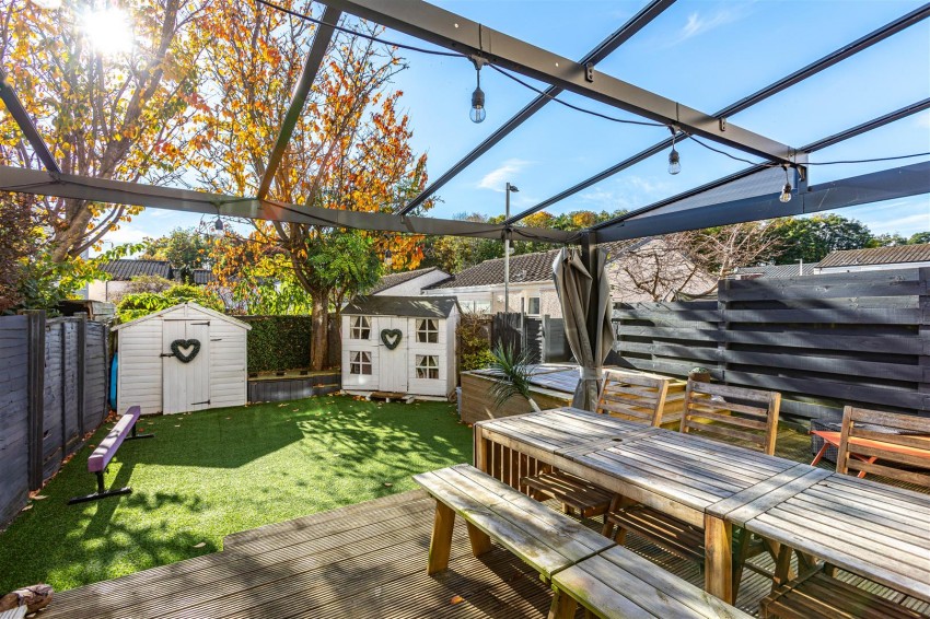 Images for 16 Stobshaw Place, Tweedbank, Galashiels