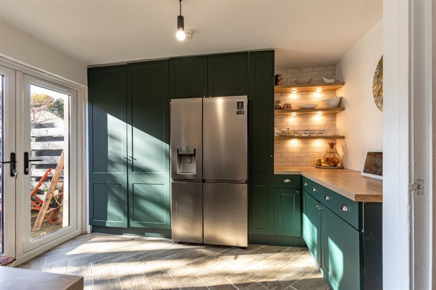 Images for 16 Stobshaw Place, Tweedbank, Galashiels