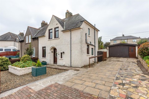 View Full Details for 8 Eildon Terrace, Newtown St. Boswells, Melrose