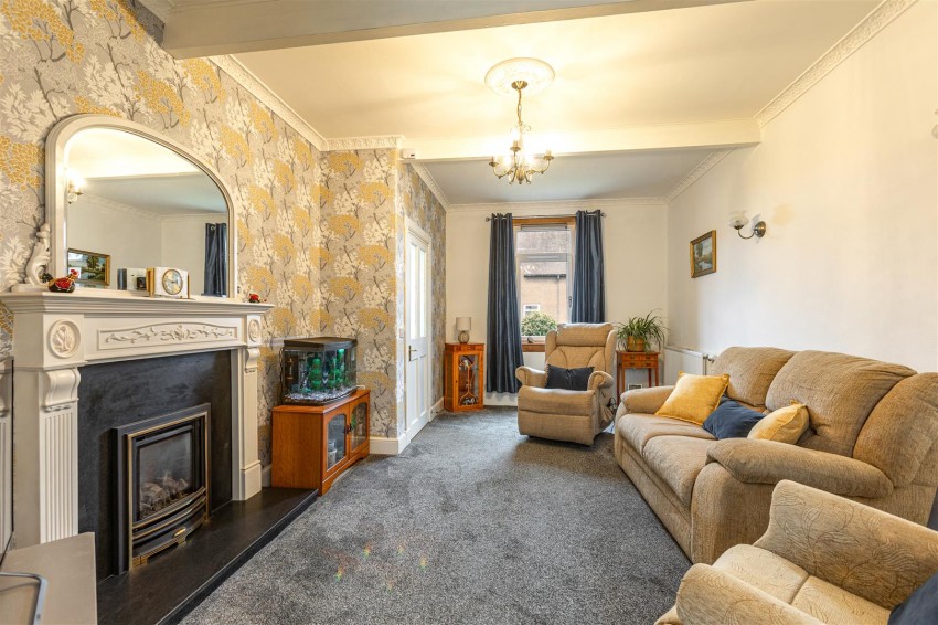 Images for 8 Eildon Terrace, Newtown St. Boswells, Melrose