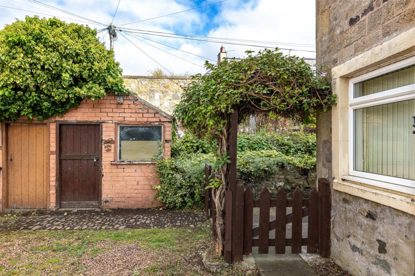 Images for 172 Croft Street, Galashiels