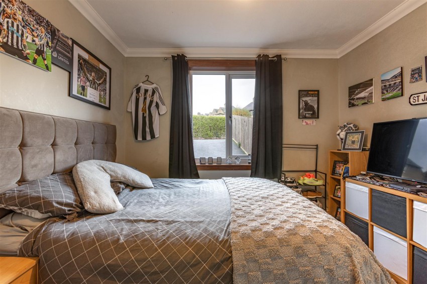 Images for 15 Balmoral Avenue, Galashiels