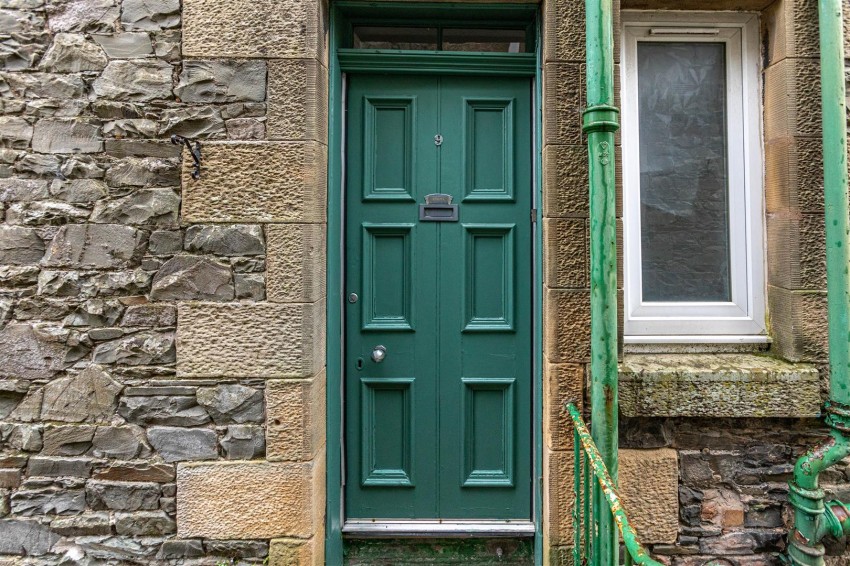 Images for 9 Millburn Place, Selkirk