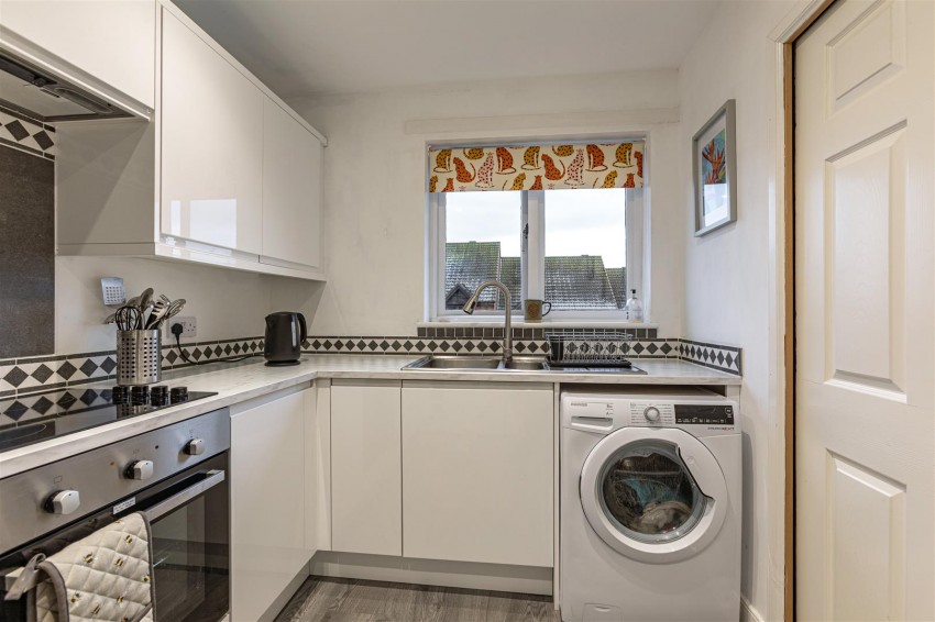 Images for 58 Kingsknowes Village, Galashiels