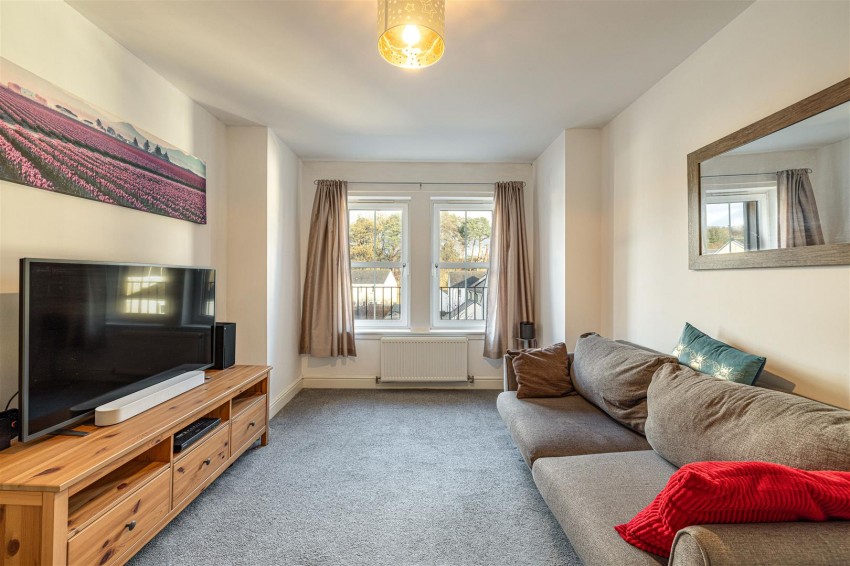 Images for 40 Queen Elizabeth Drive, Galashiels