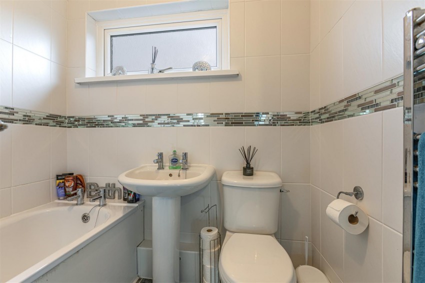 Images for 7 Balnakiel Terrace, Galashiels