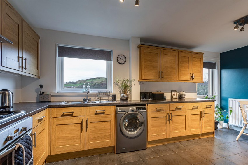 Images for 7 Balnakiel Terrace, Galashiels