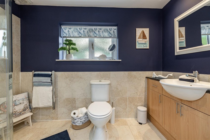 Images for 12 The Croft, Blainslie