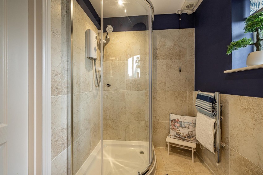 Images for 12 The Croft, Blainslie