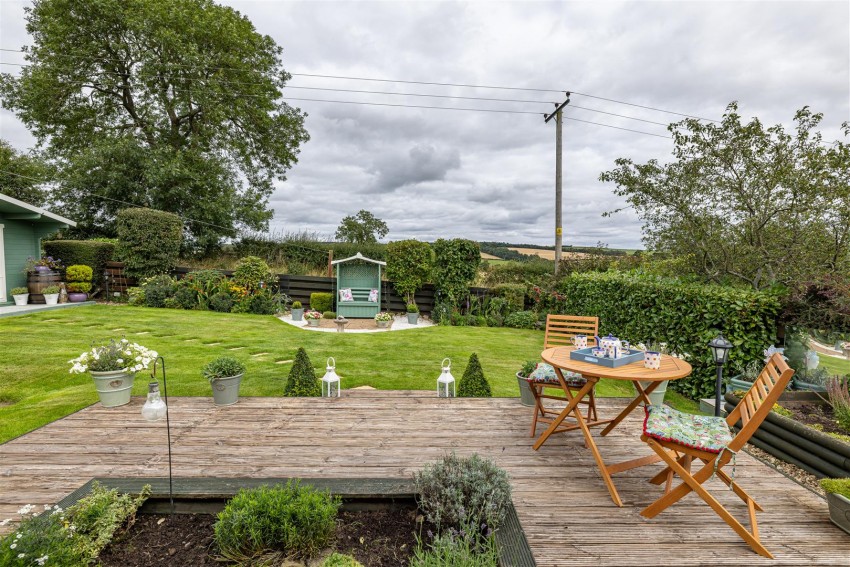 Images for 12 The Croft, Blainslie