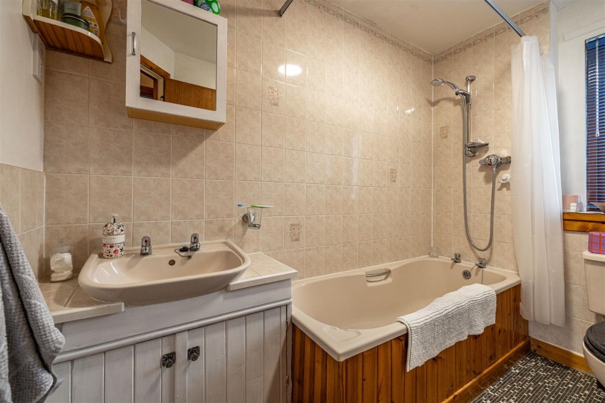 Images for 13 Sergeants Park, Newtown St. Boswells, Melrose