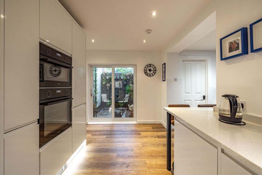 Images for 9 Elm Row, Galashiels