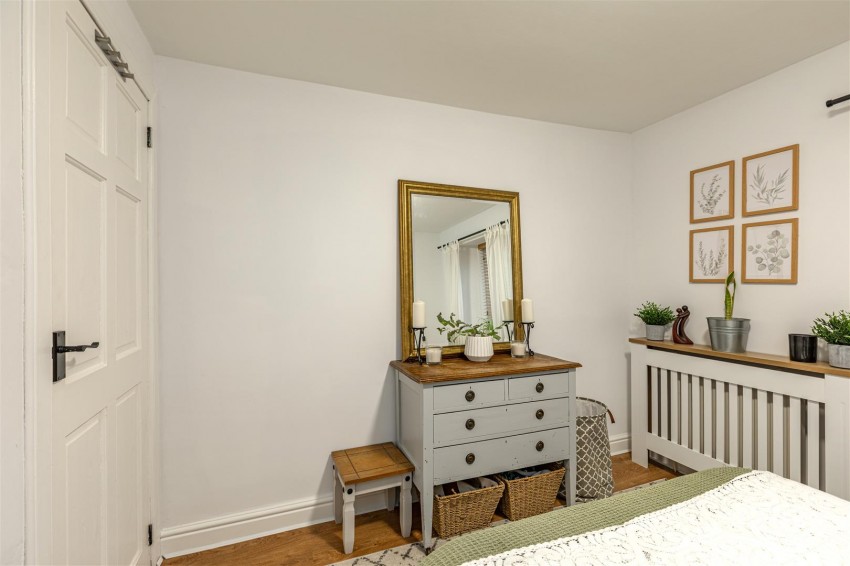 Images for 9 Elm Row, Galashiels