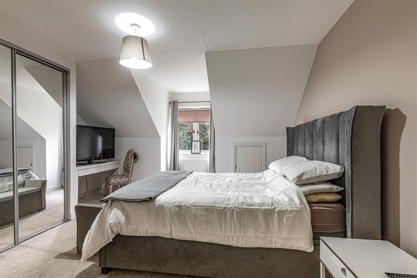 Images for Yarrowdene, Broadmeadows, Yarrowford