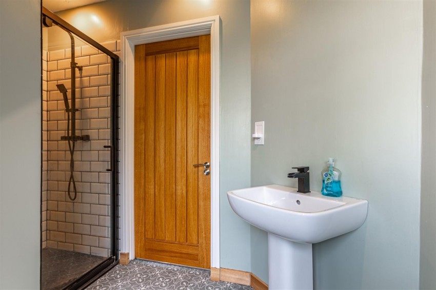 Images for Yarrowdene, Broadmeadows, Yarrowford