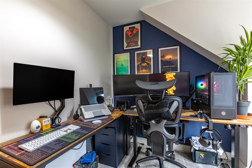 Images for Yarrowdene, Broadmeadows, Yarrowford