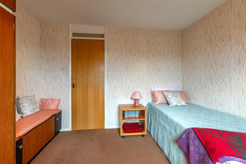 Images for 16 Sentry Knowe, Selkirk