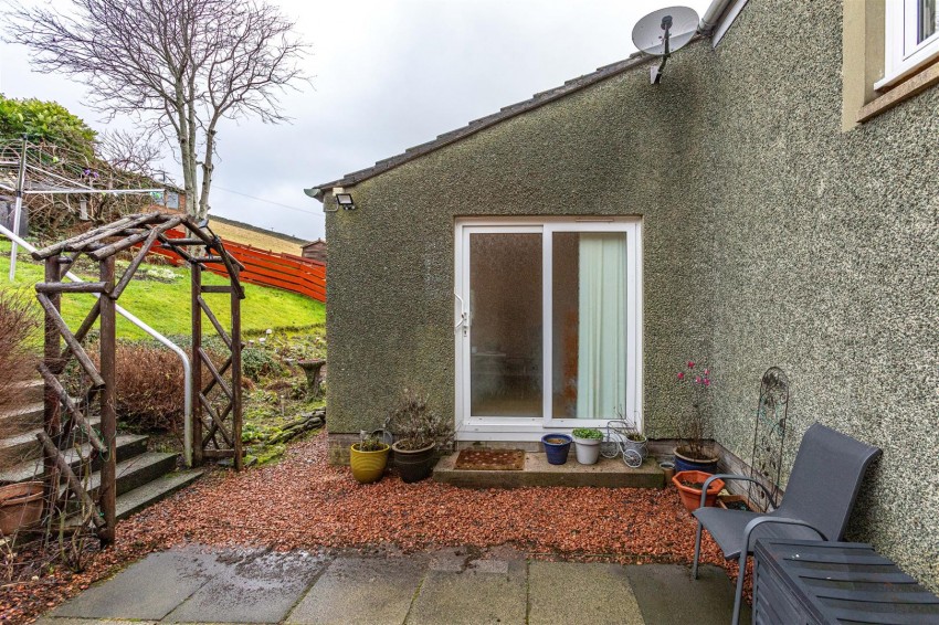 Images for 15 Balnakiel Terrace, Galashiels
