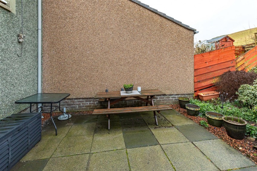 Images for 15 Balnakiel Terrace, Galashiels