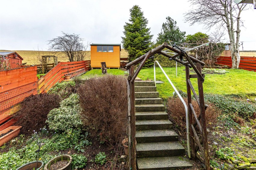 Images for 15 Balnakiel Terrace, Galashiels