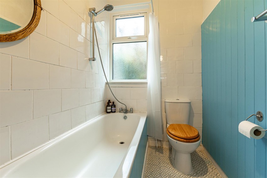 Images for 2 Dean Cottages, Dean Road, Newstead