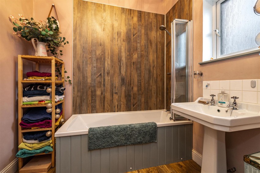 Images for Chilla, Ormiston Terrace, Melrose