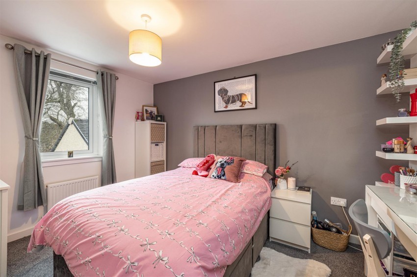 Images for 61 Kingfisher Grove, Galashiels