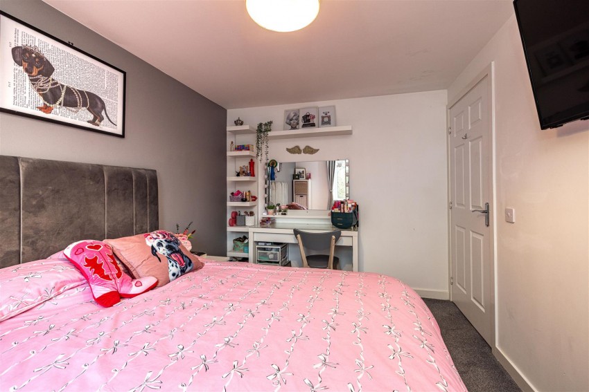 Images for 61 Kingfisher Grove, Galashiels