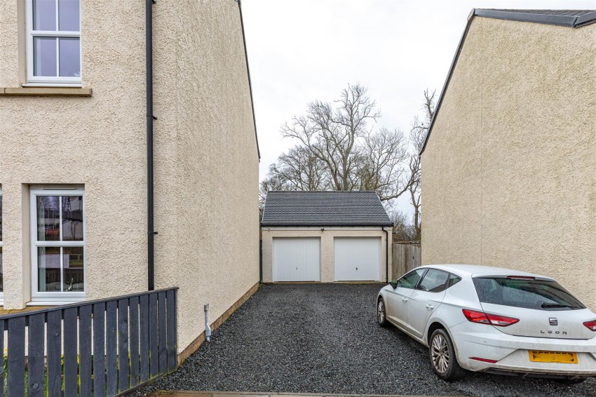 Images for 61 Kingfisher Grove, Galashiels