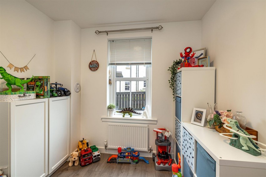 Images for 61 Kingfisher Grove, Galashiels