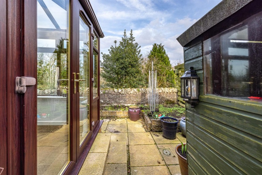 Images for 9 Heathpark Place, Selkirk